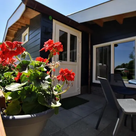 Modern In With River Nearby * Aerdt